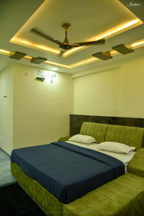 Pawan Executive Tuljapur Exterior foto