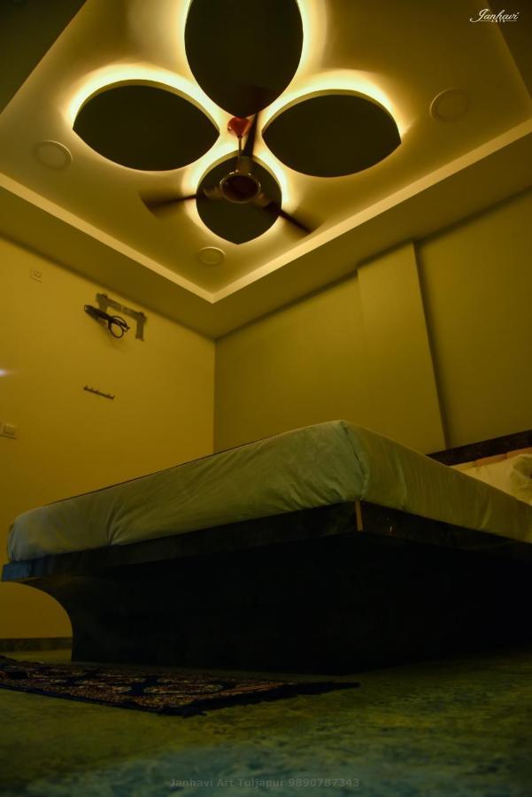 Pawan Executive Tuljapur Exterior foto