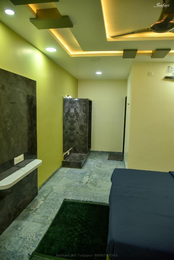 Pawan Executive Tuljapur Exterior foto